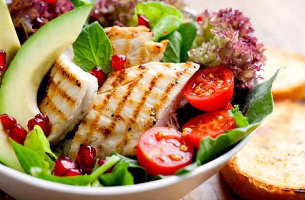 Grilled fish and fresh salad is a fabulous 200 calorie snack. See why here.