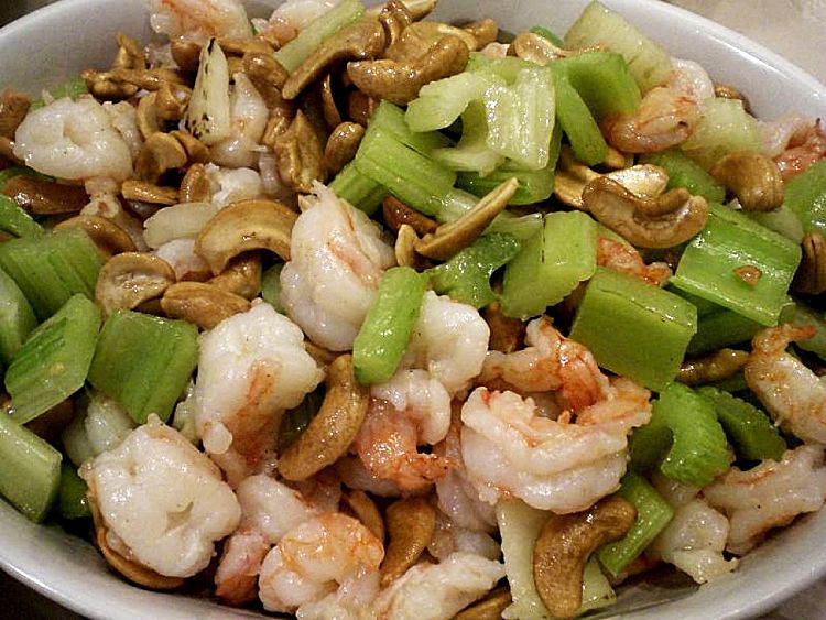 Can you offset the calories in the prawns by adding a negative calorie food such as celery